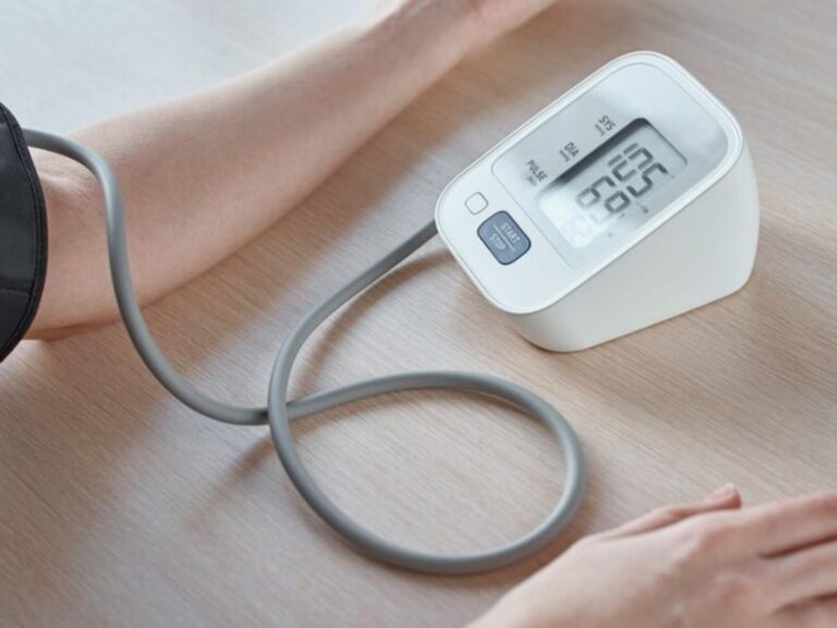 Blood Pressure Machine Price in Pakistan